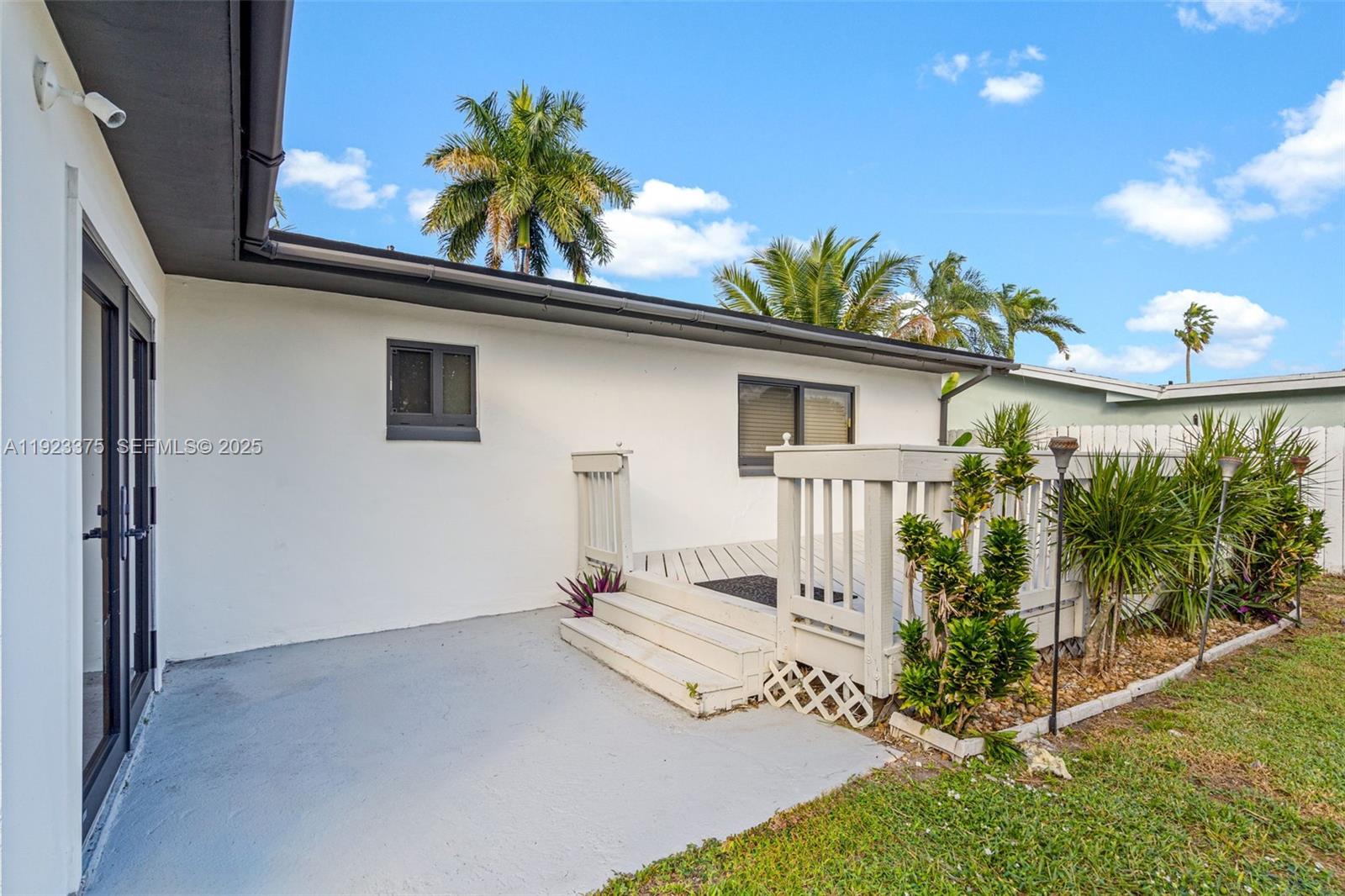 PALM-AIRE VILLAGE 2 SEC A - Residential