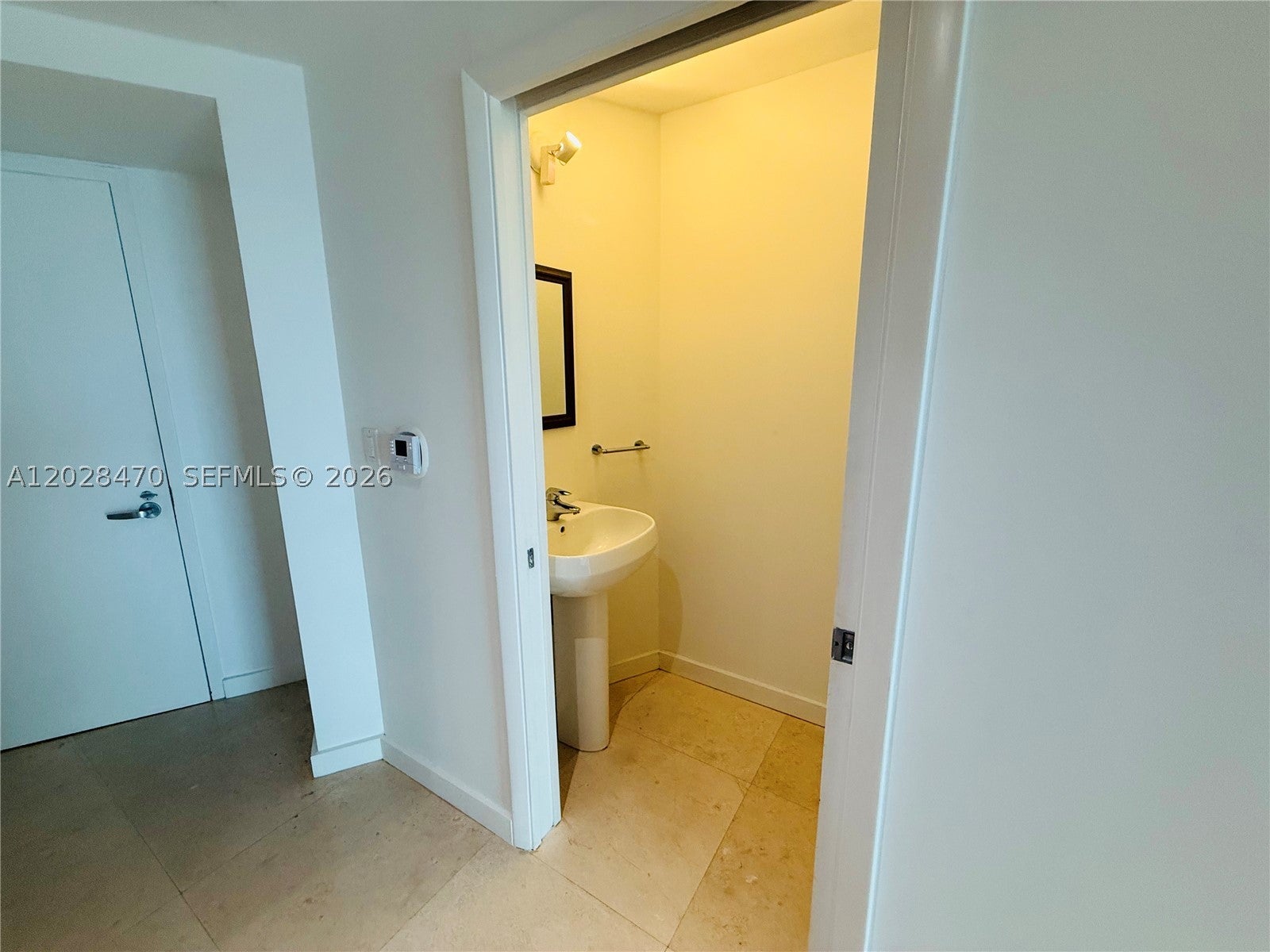 1900 N Bayshore Dr 2415