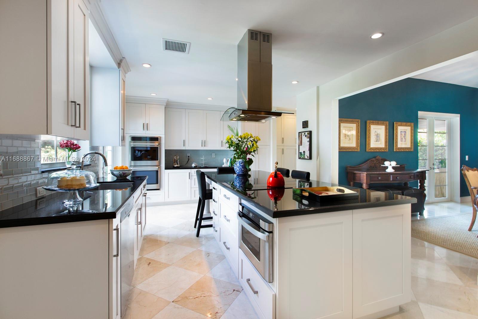 CORAL GABLES C C SEC 3 - Residential Lease