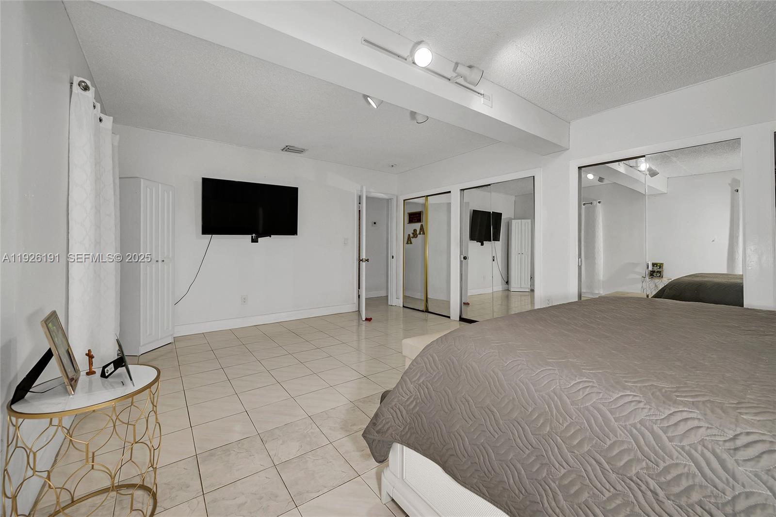 CENTRAL MIAMI PART 7 - Residential