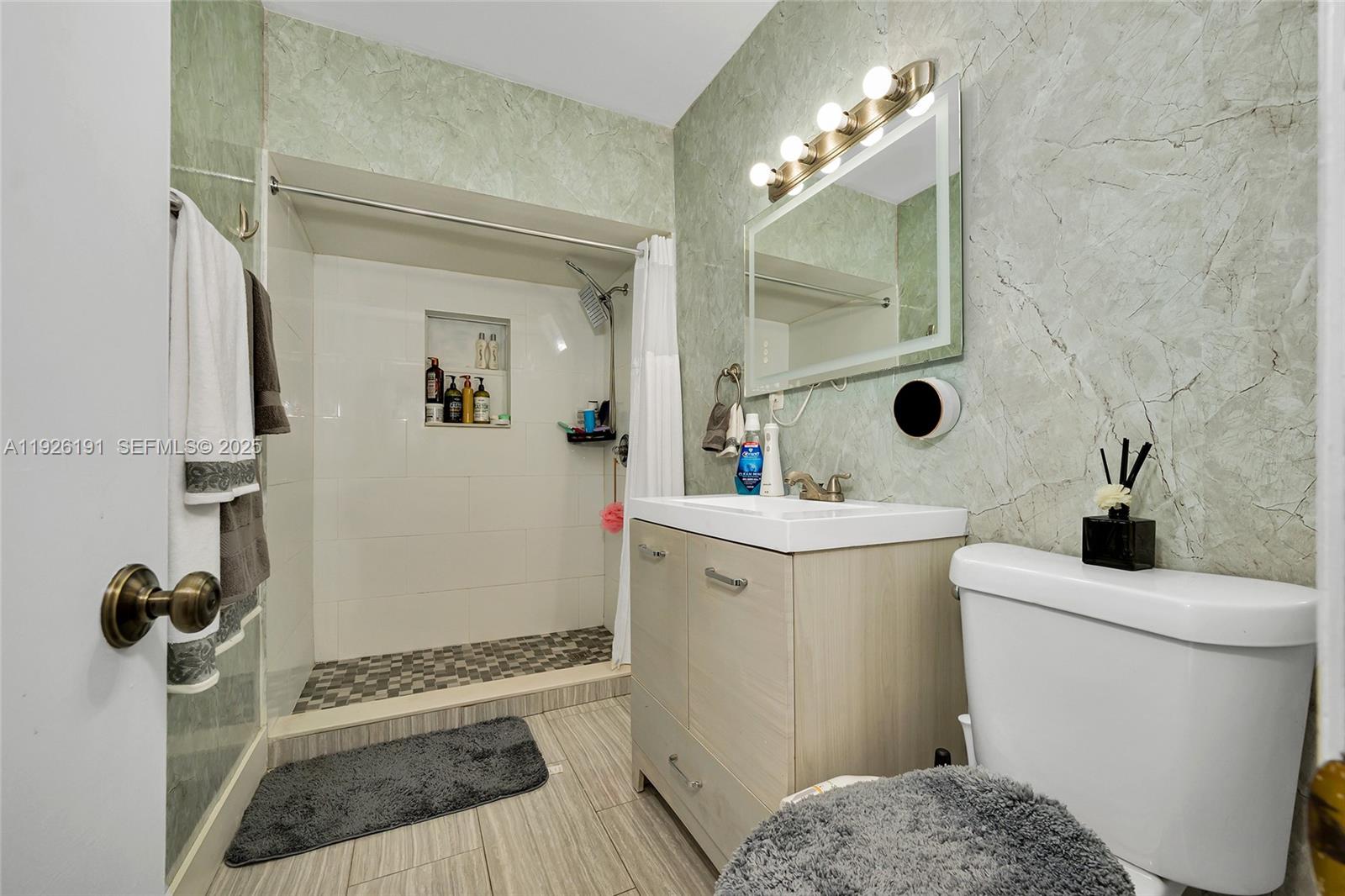 CENTRAL MIAMI PART 7 - Residential