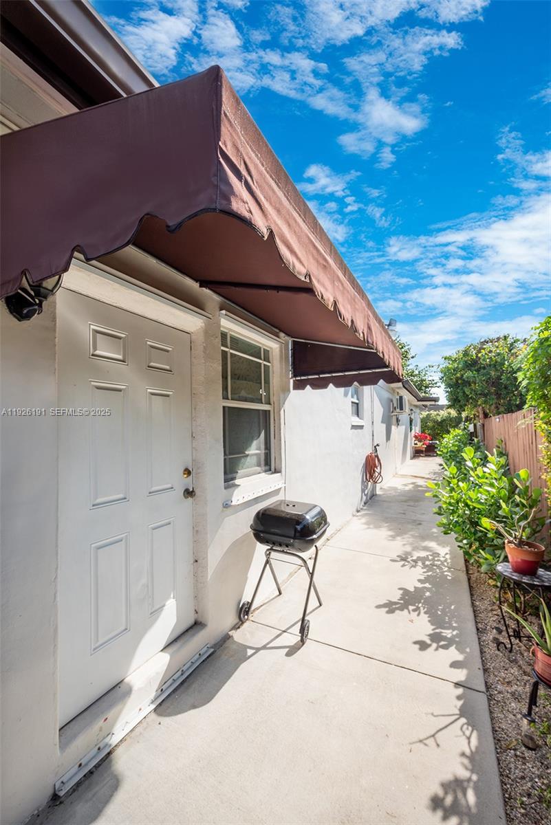 CENTRAL MIAMI PART 7 - Residential