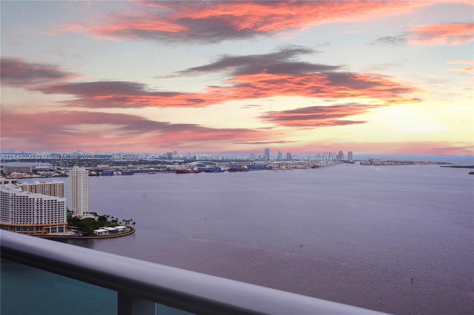 JADE RESIDENCES AT BRICKE - Residential