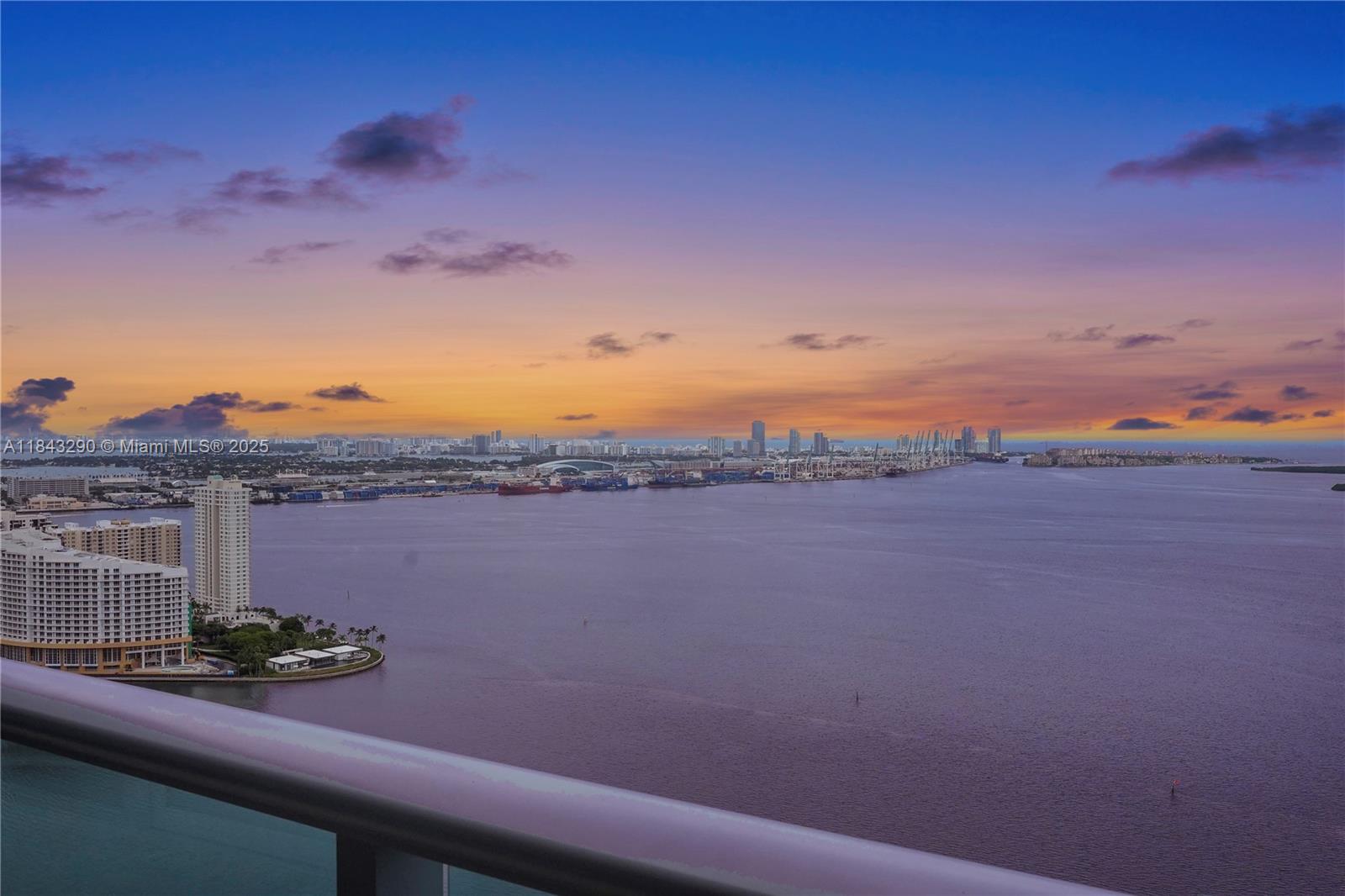 JADE RESIDENCES AT BRICKE - Residential