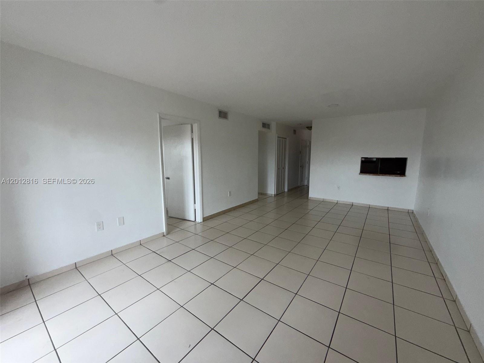 120 Royal Palm Rd 301