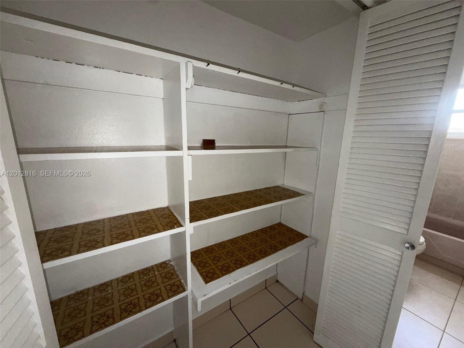 HIALEAH GARDENS BLDG NO 2 - Residential Lease