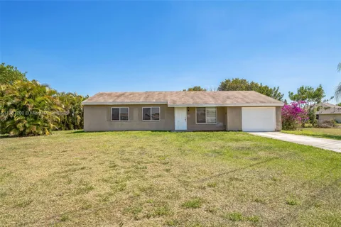 301 SE Whitmore Dr, Port St. Lucie, FL 34984 - MLS#: A11757200