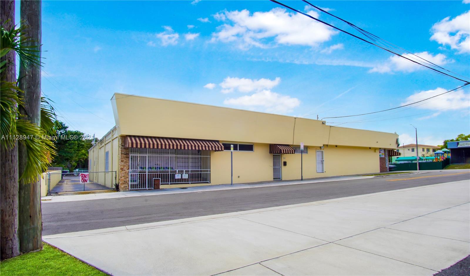 PLAINFIELD PARK - Commercial Sale