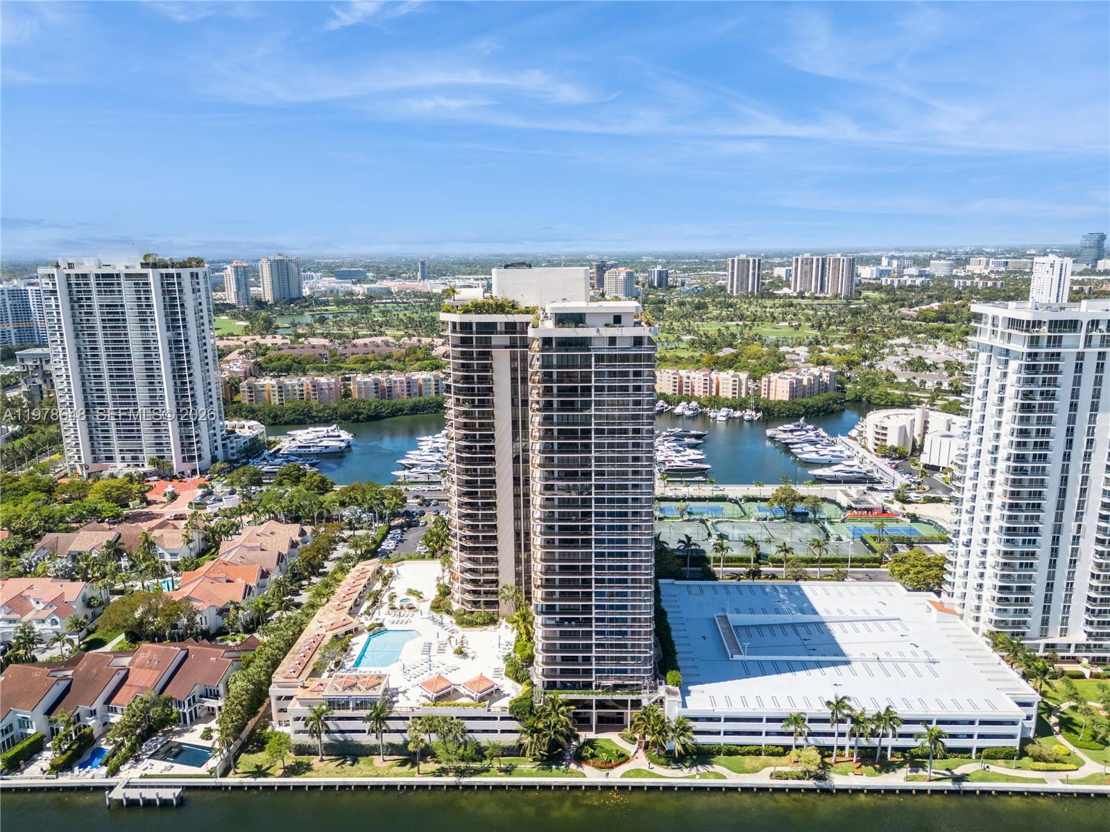 TURNBERRY ISLE SOUTH - Residential