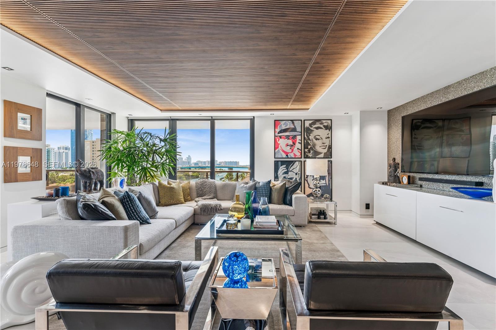 TURNBERRY ISLE SOUTH - Residential