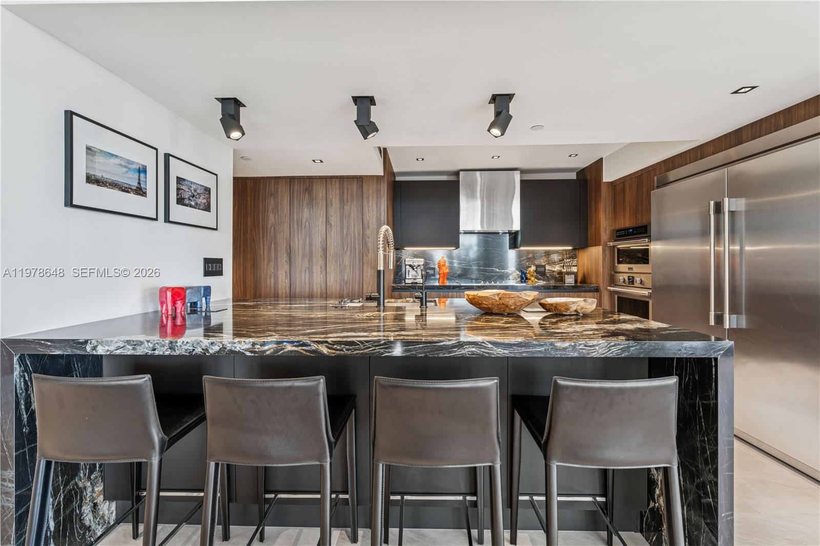 TURNBERRY ISLE SOUTH - Residential