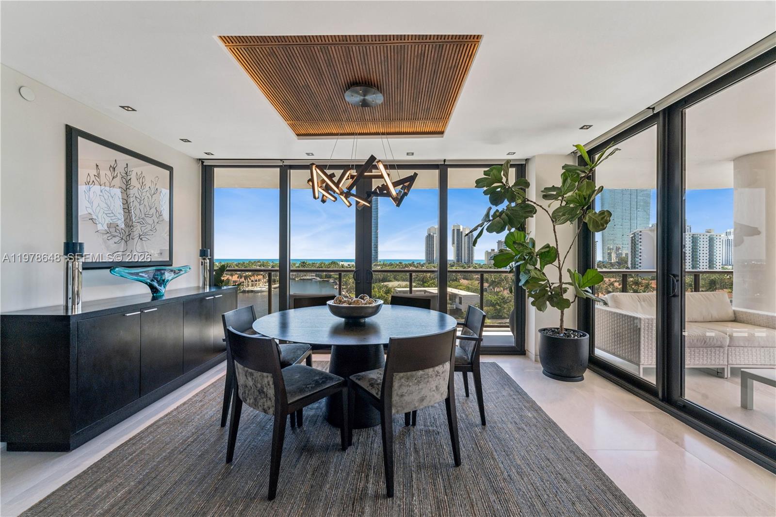 TURNBERRY ISLE SOUTH - Residential