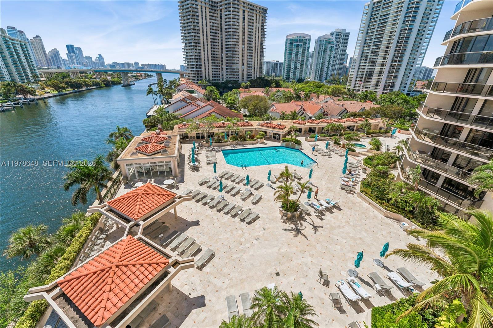 TURNBERRY ISLE SOUTH - Residential