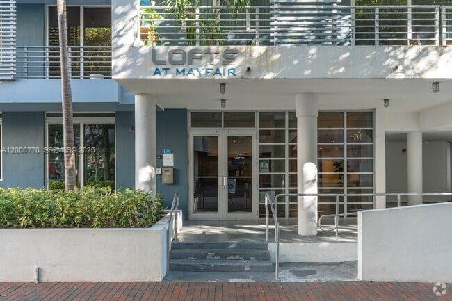 LOFTS AT MAYFAIR CONDO - Residential Lease