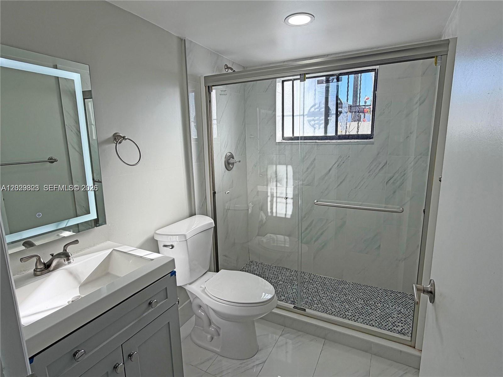 VILLA VENEZIA CONDO PH VI - Residential