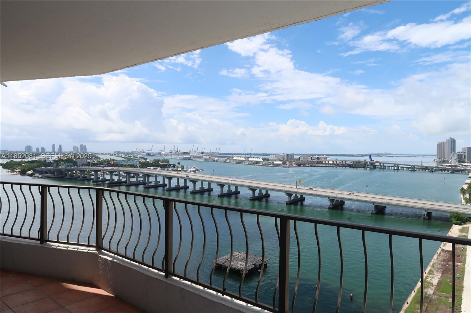 VENETIA CONDO - Residential Lease
