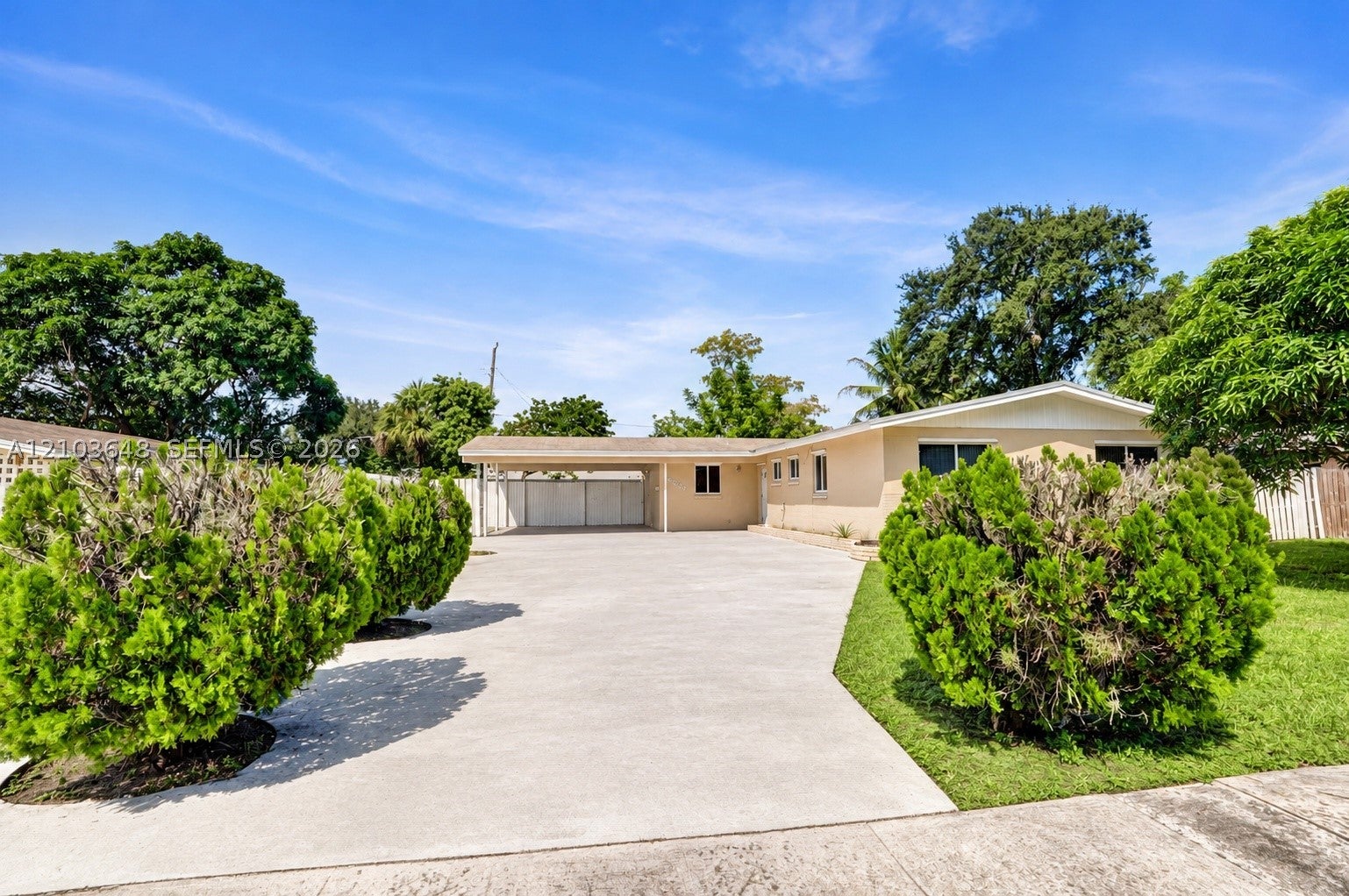 4839 NW 2nd Ct