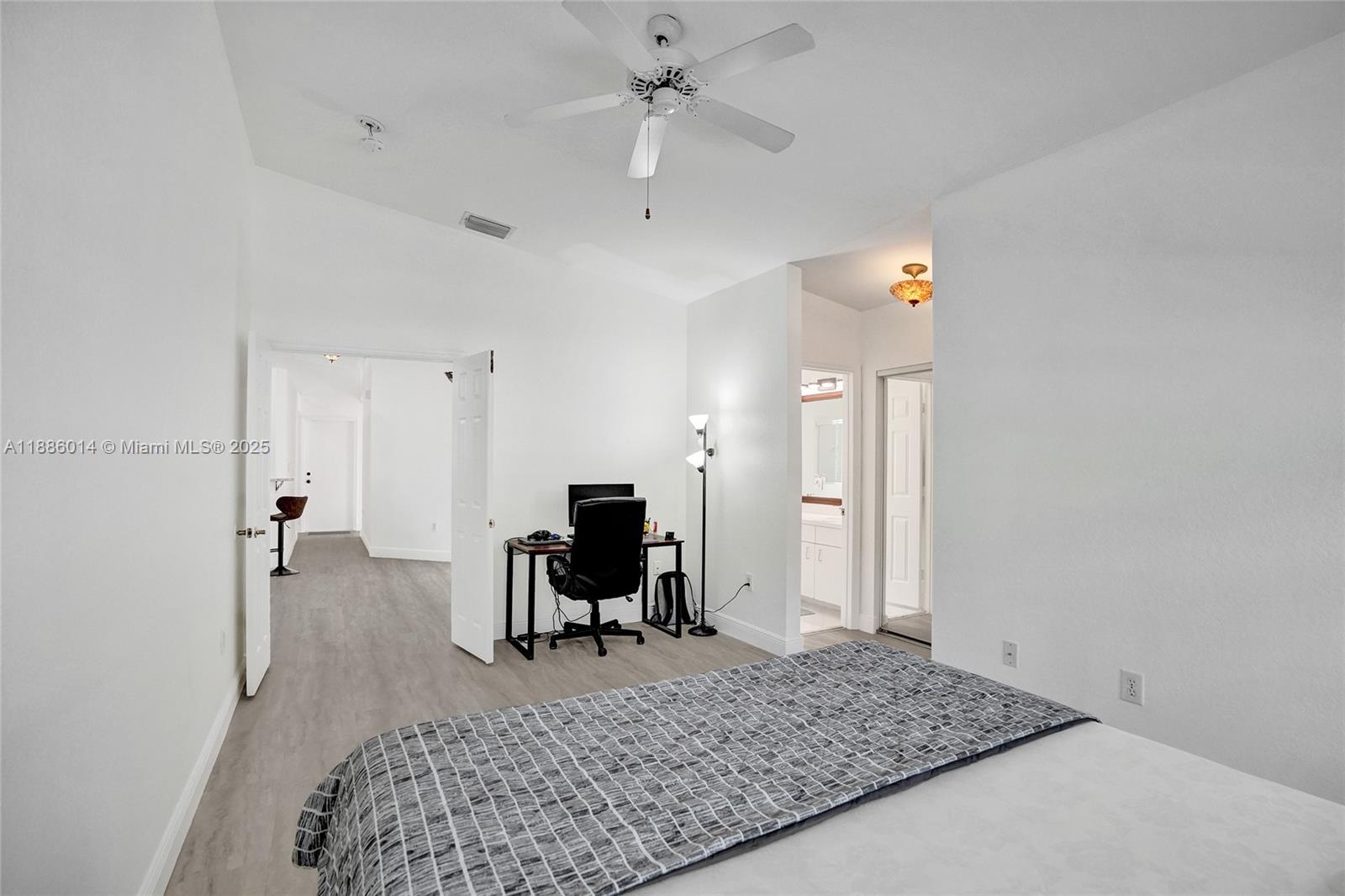 Sapphire Shores - Residential Lease