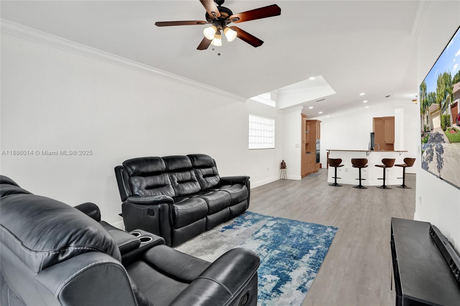Sapphire Shores - Residential Lease