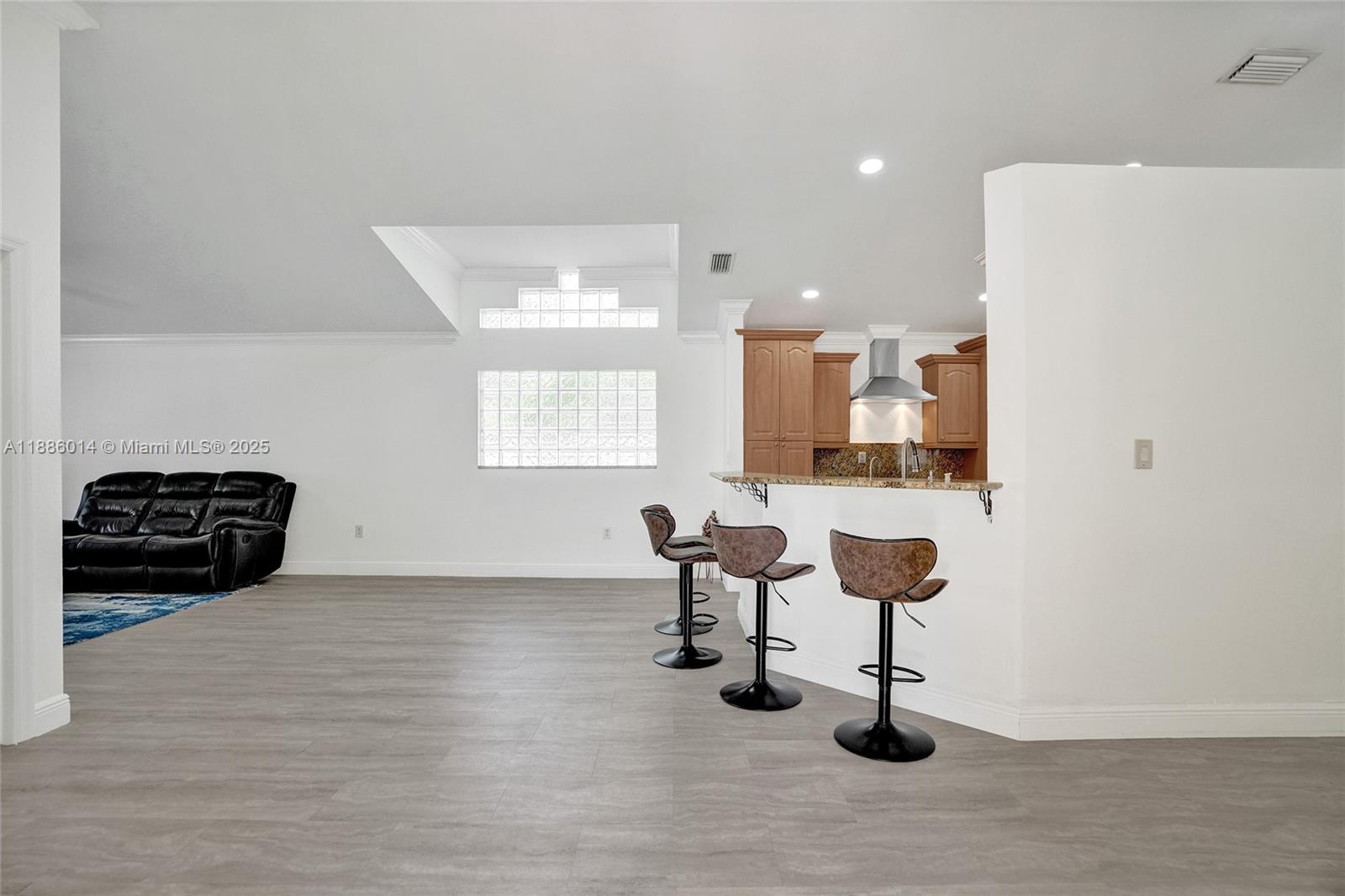 Sapphire Shores - Residential Lease