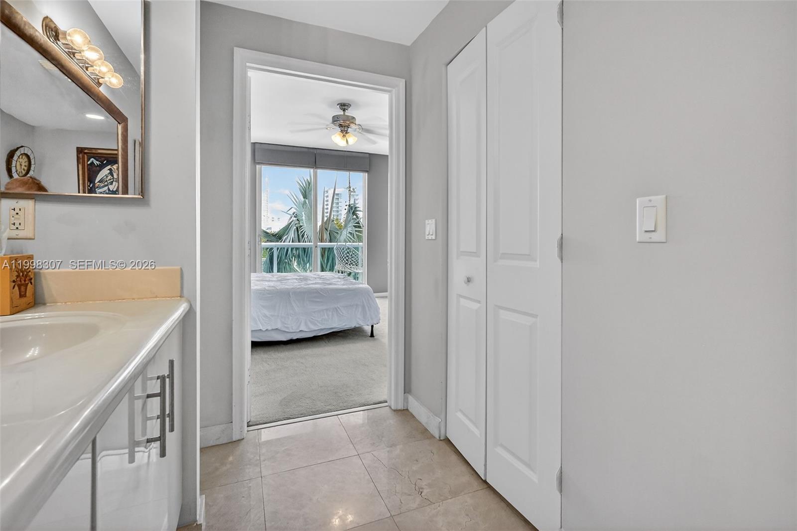 360 CONDO B - Residential