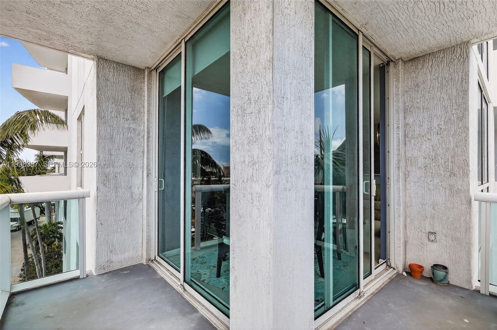 360 CONDO B - Residential