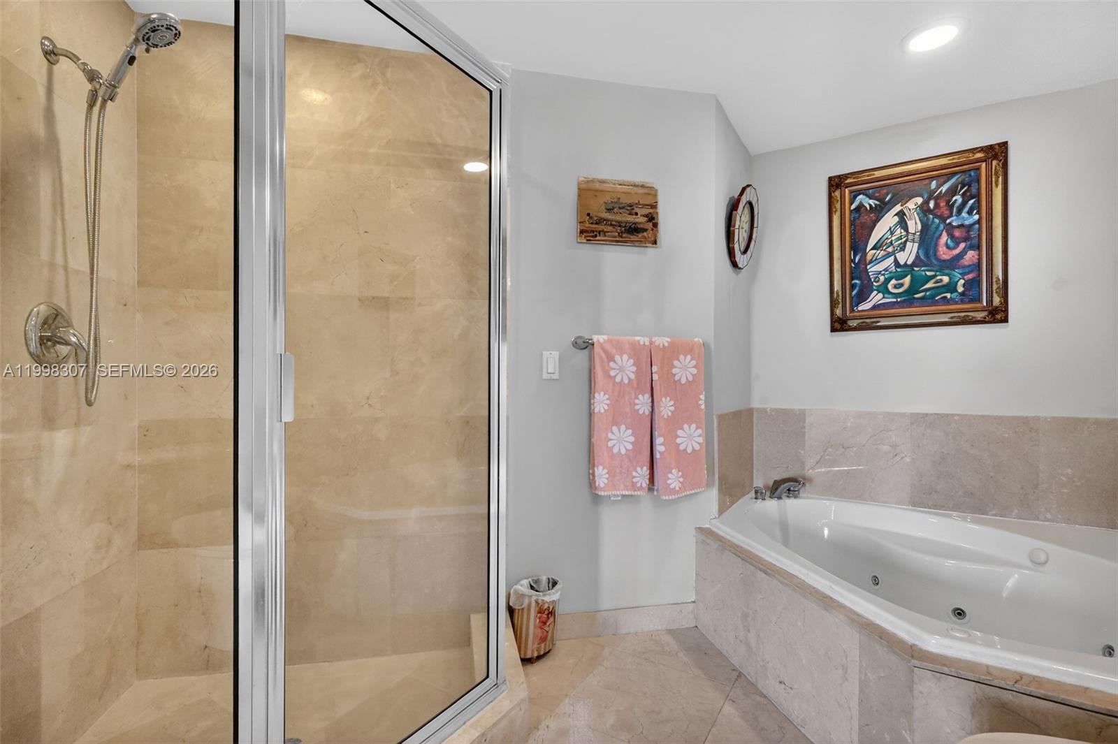 360 CONDO B - Residential