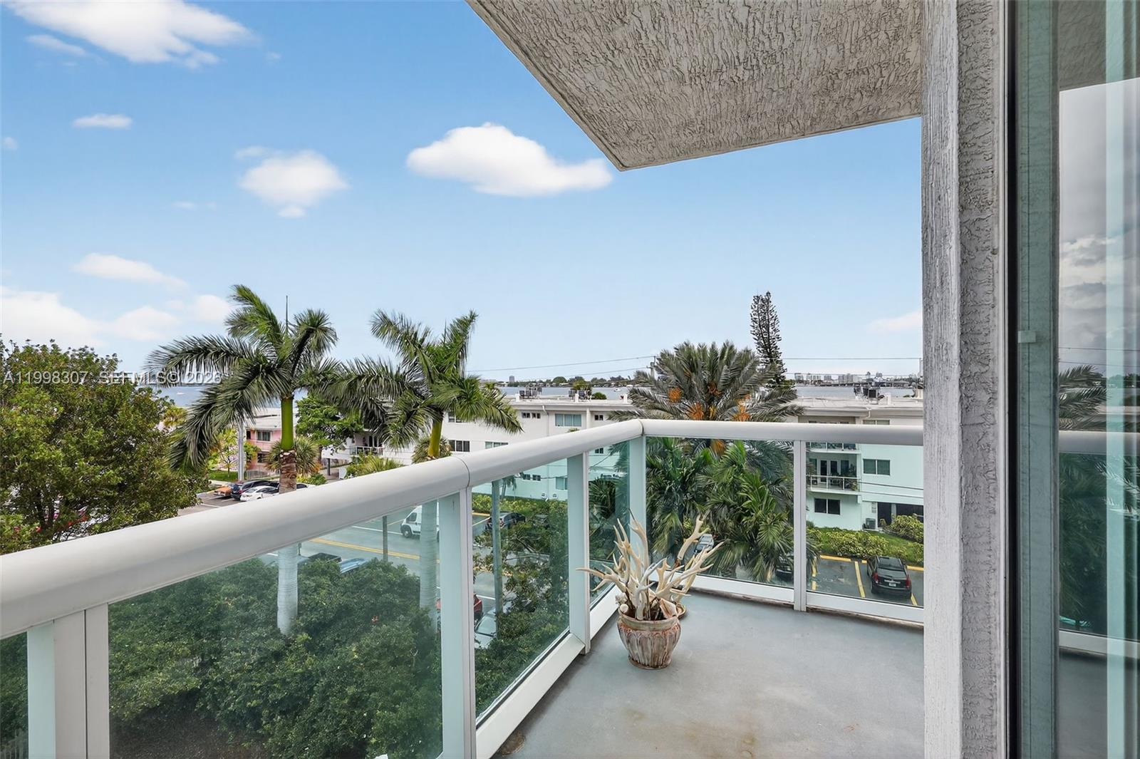 360 CONDO B - Residential