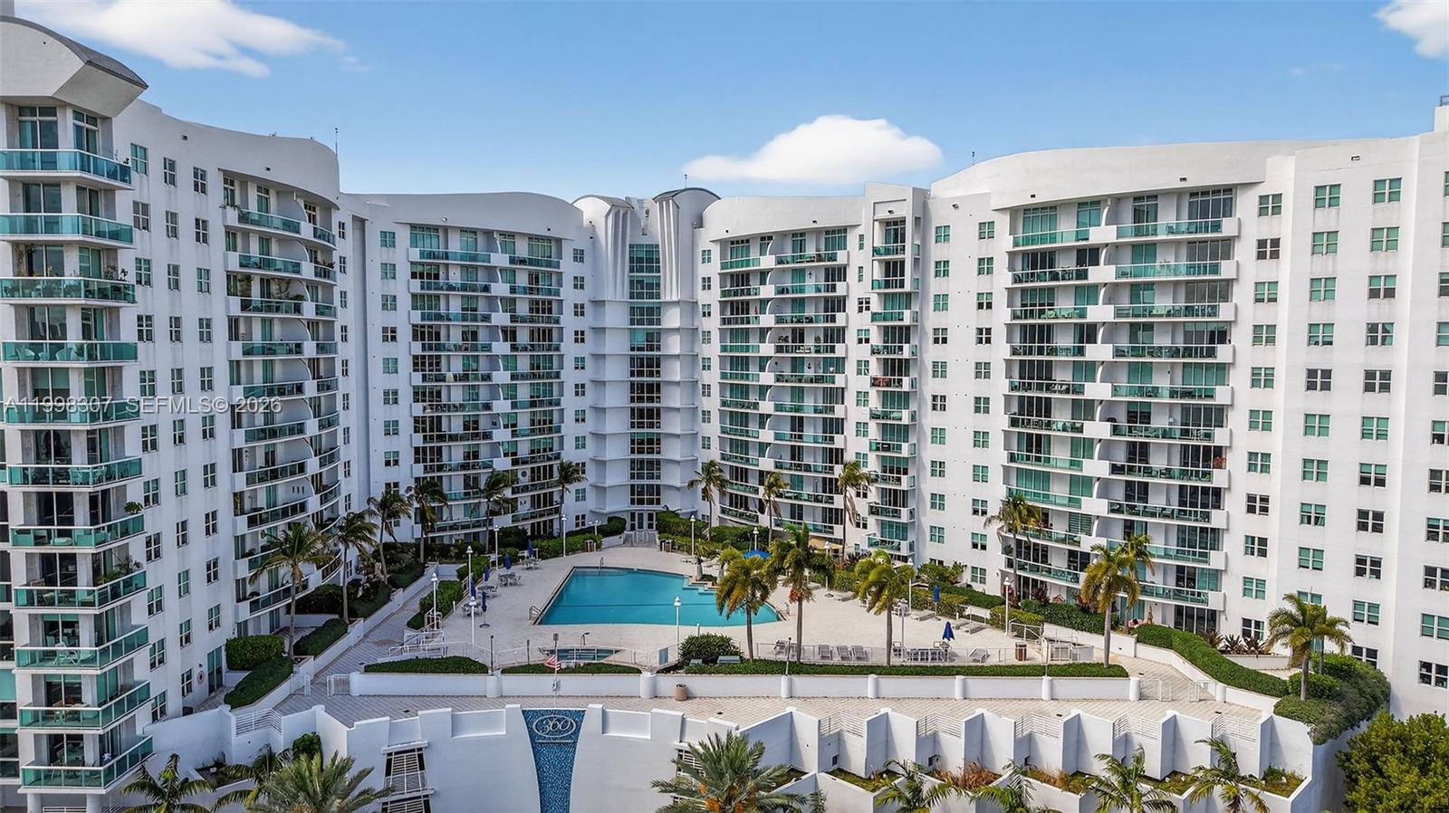 360 CONDO B - Residential