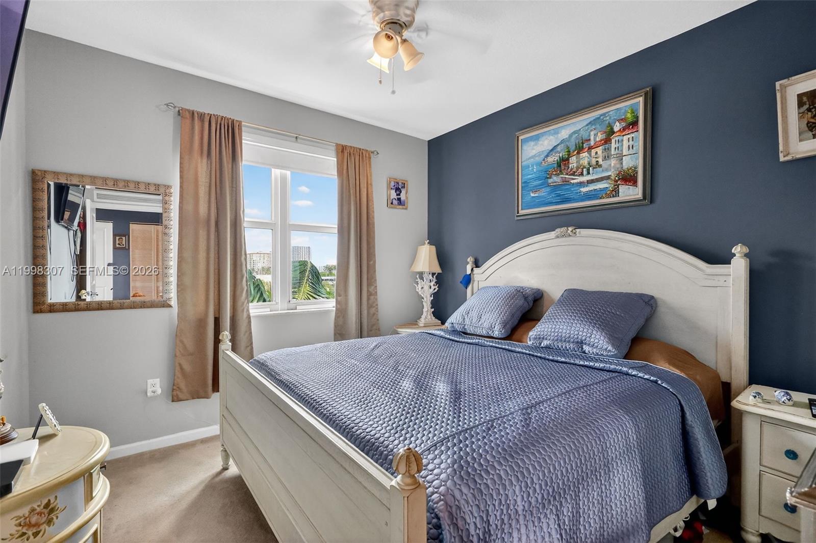 360 CONDO B - Residential