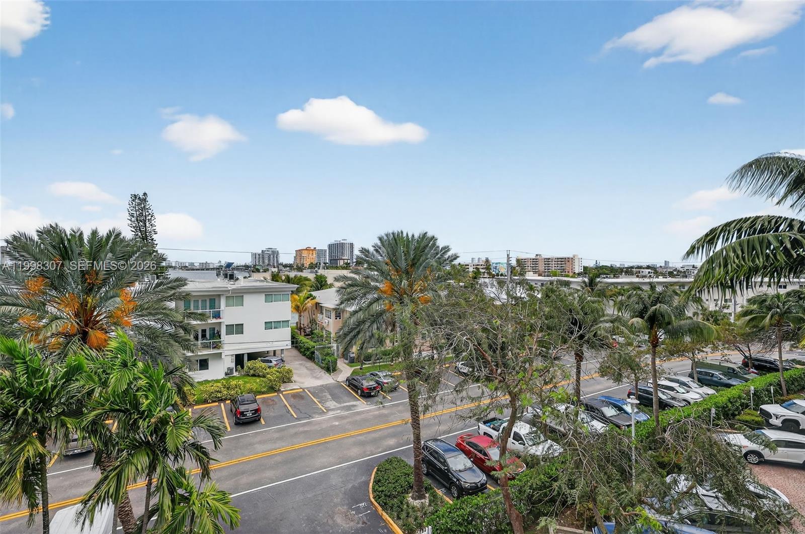 360 CONDO B - Residential