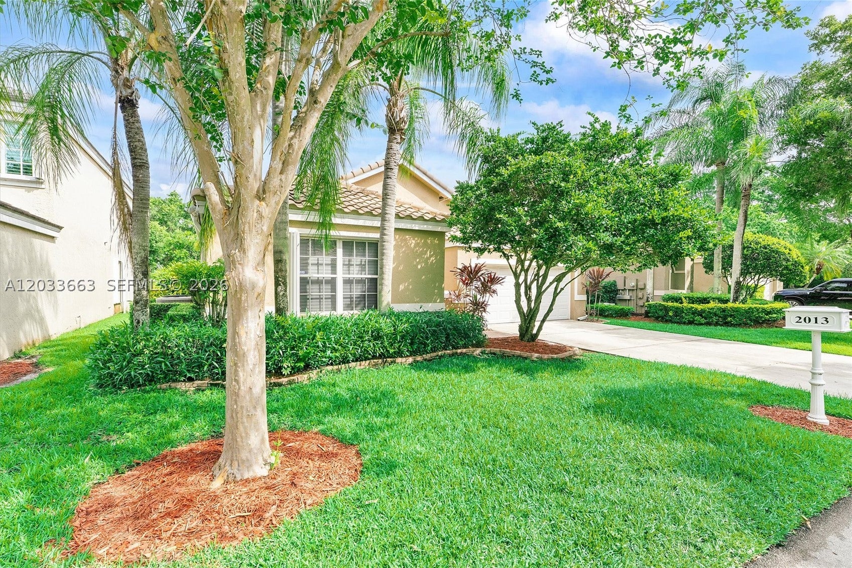 2013 Island Cir, Weston FL 33326