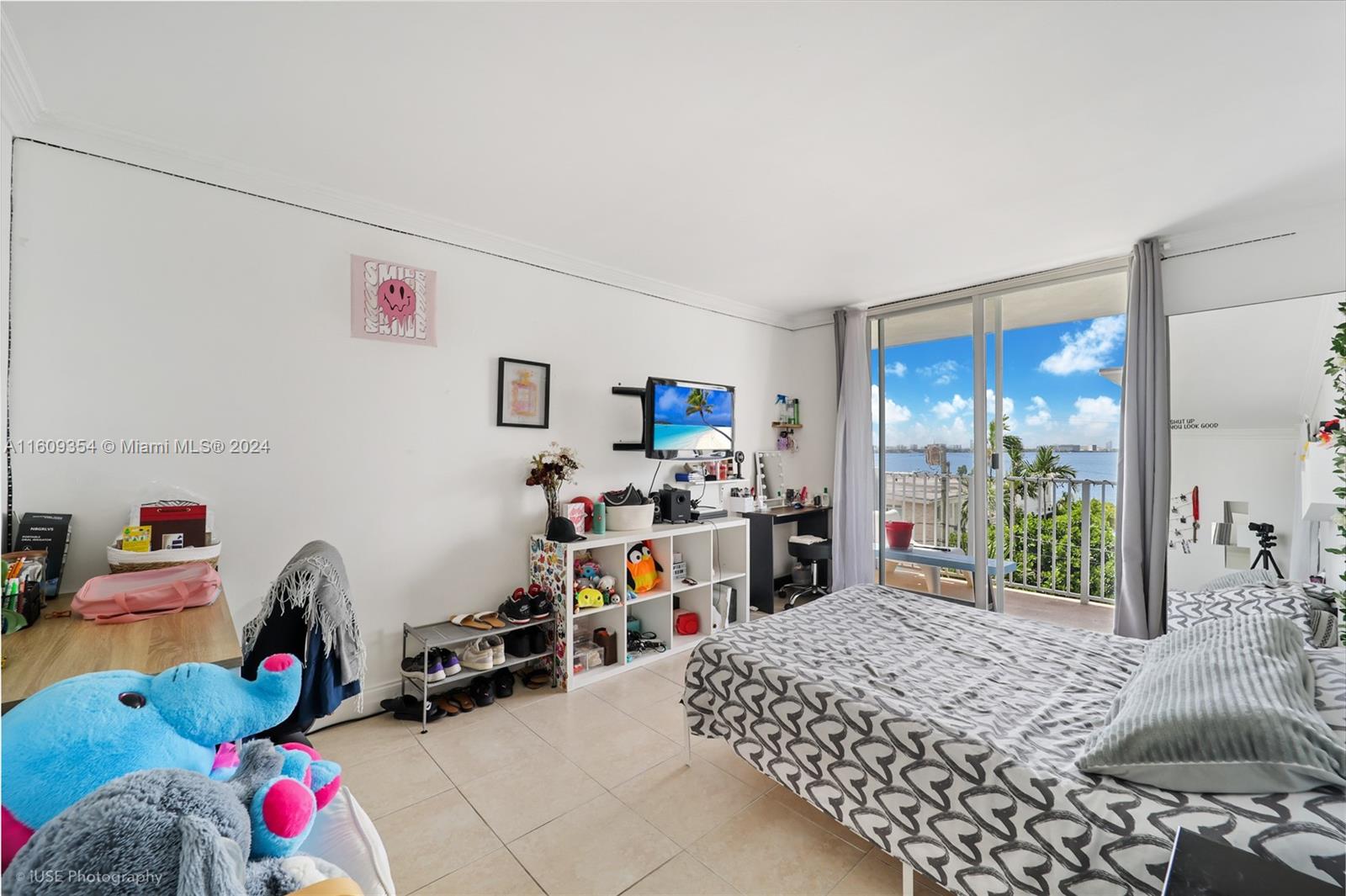 NORTH BAY VILLAS CONDO - Residential Lease