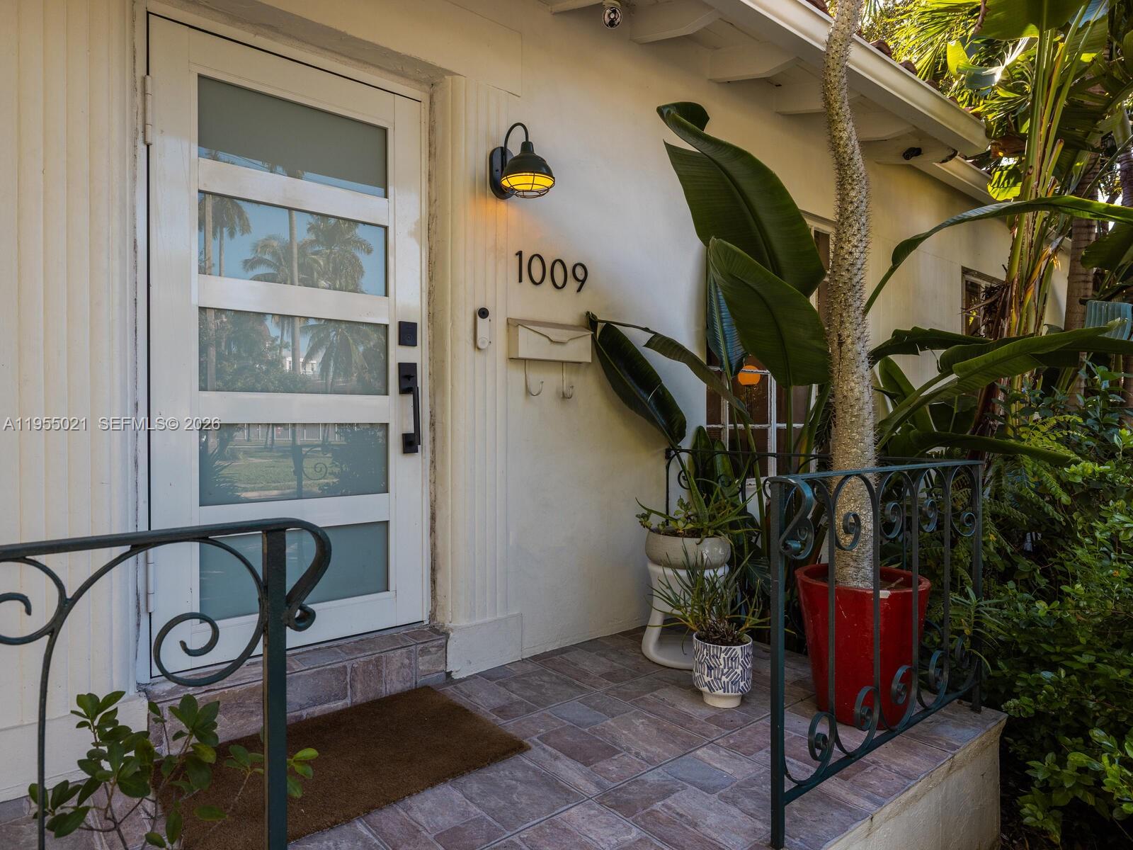 COUNTRY CLUB ADDN - Residential