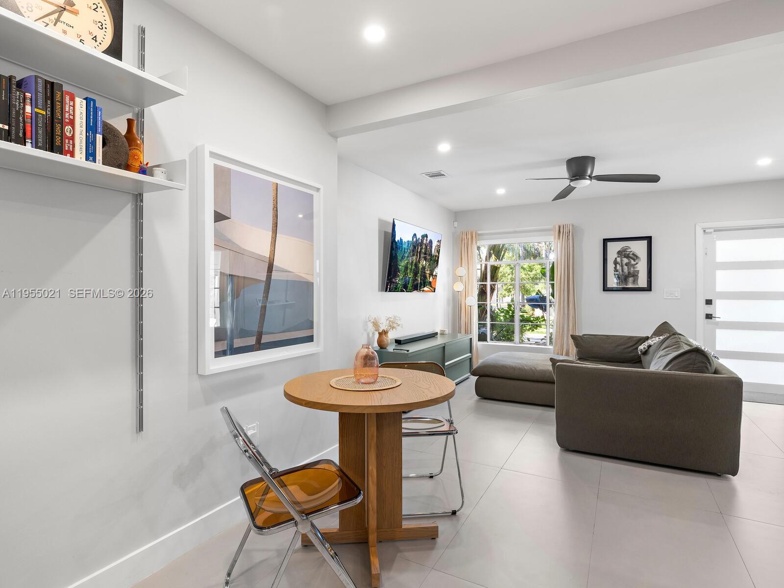 COUNTRY CLUB ADDN - Residential