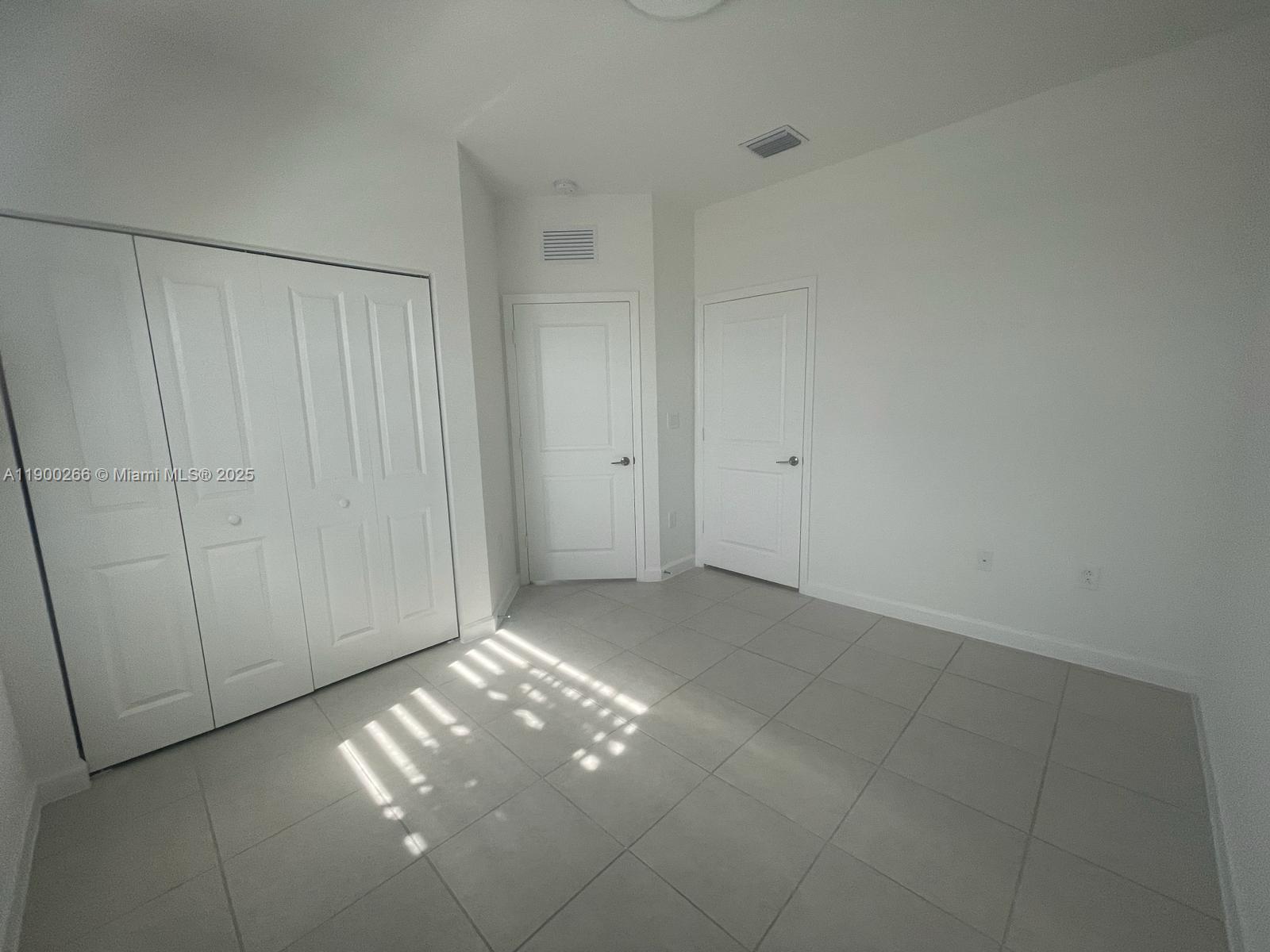 Kendall Assemblage South - Residential Lease