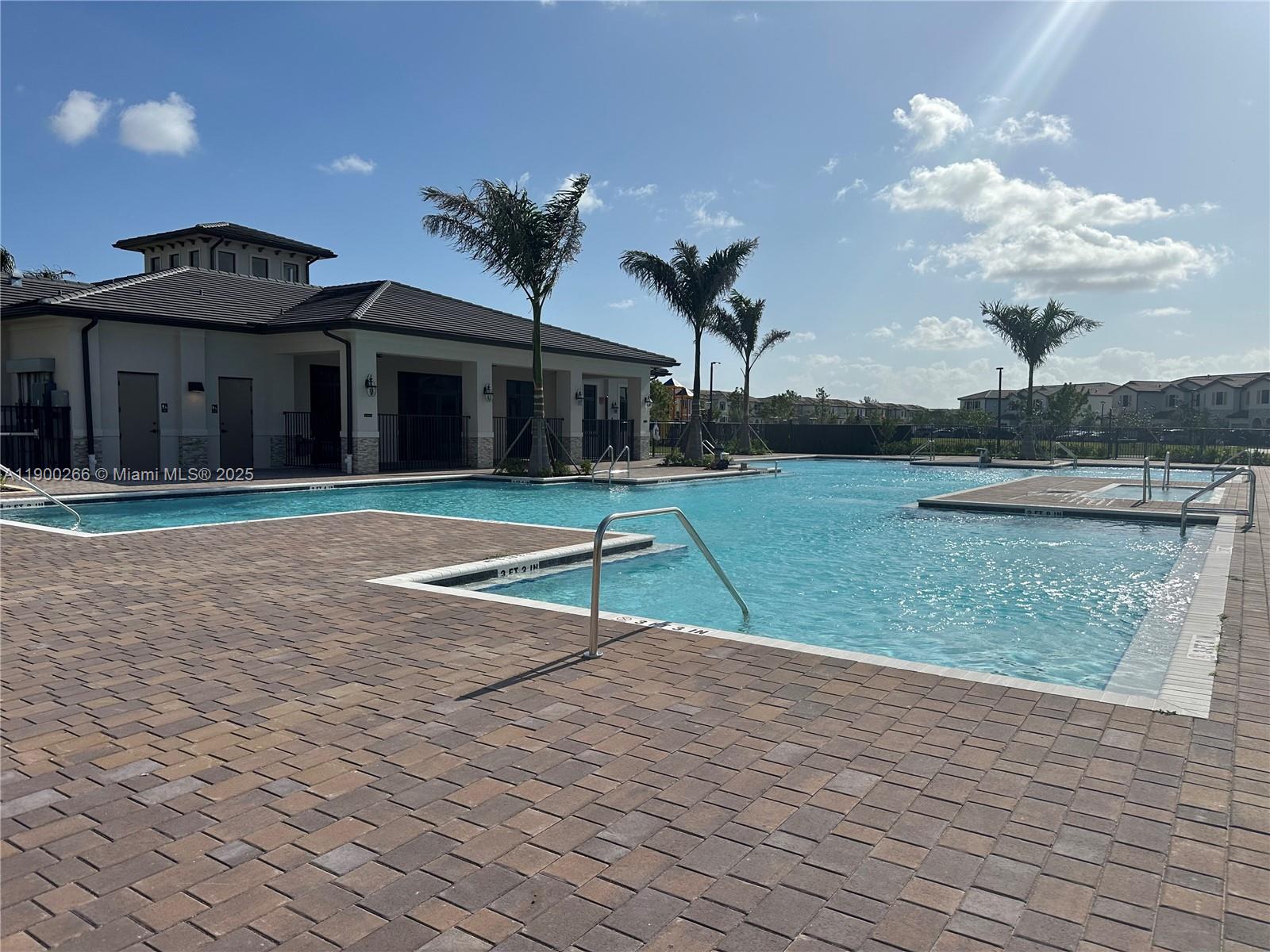 Kendall Assemblage South - Residential Lease