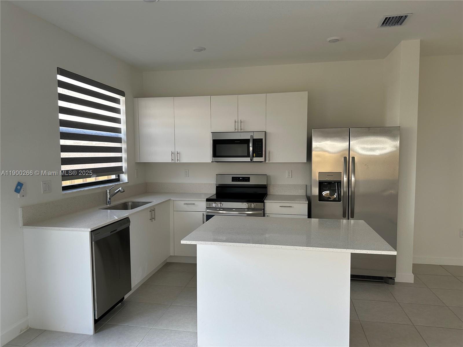 Kendall Assemblage South - Residential Lease