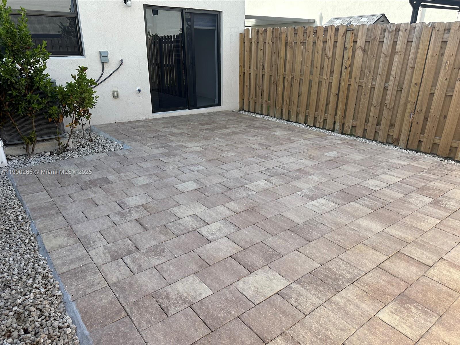 Kendall Assemblage South - Residential Lease