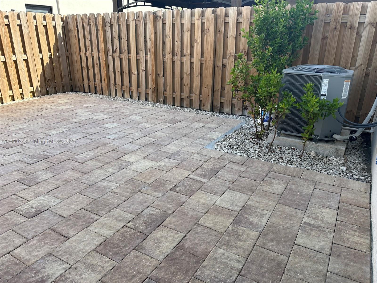 Kendall Assemblage South - Residential Lease