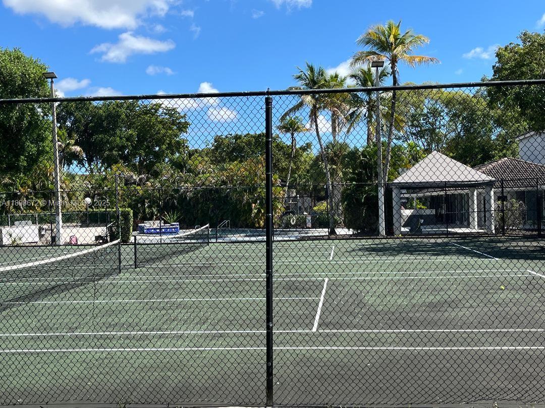 VILLA BELLINI CONDO - Residential