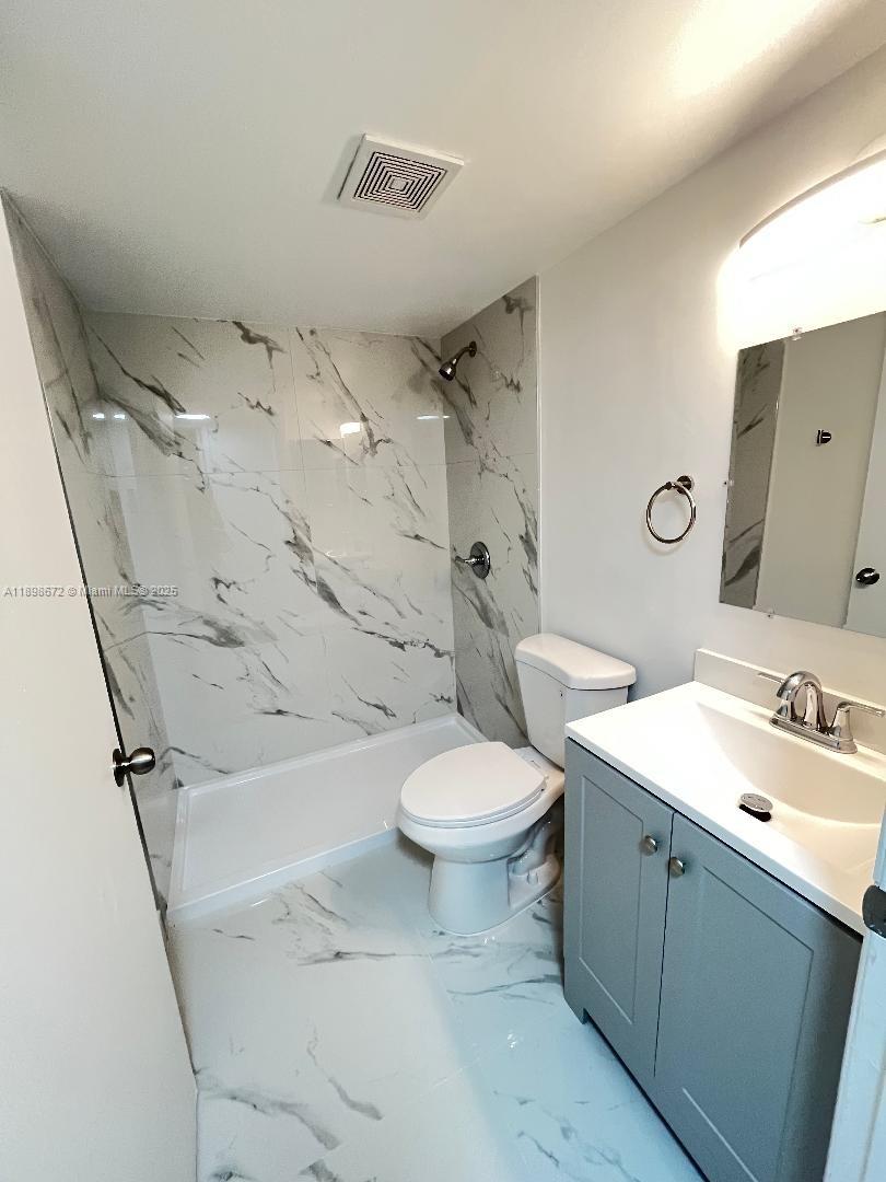 VILLA BELLINI CONDO - Residential