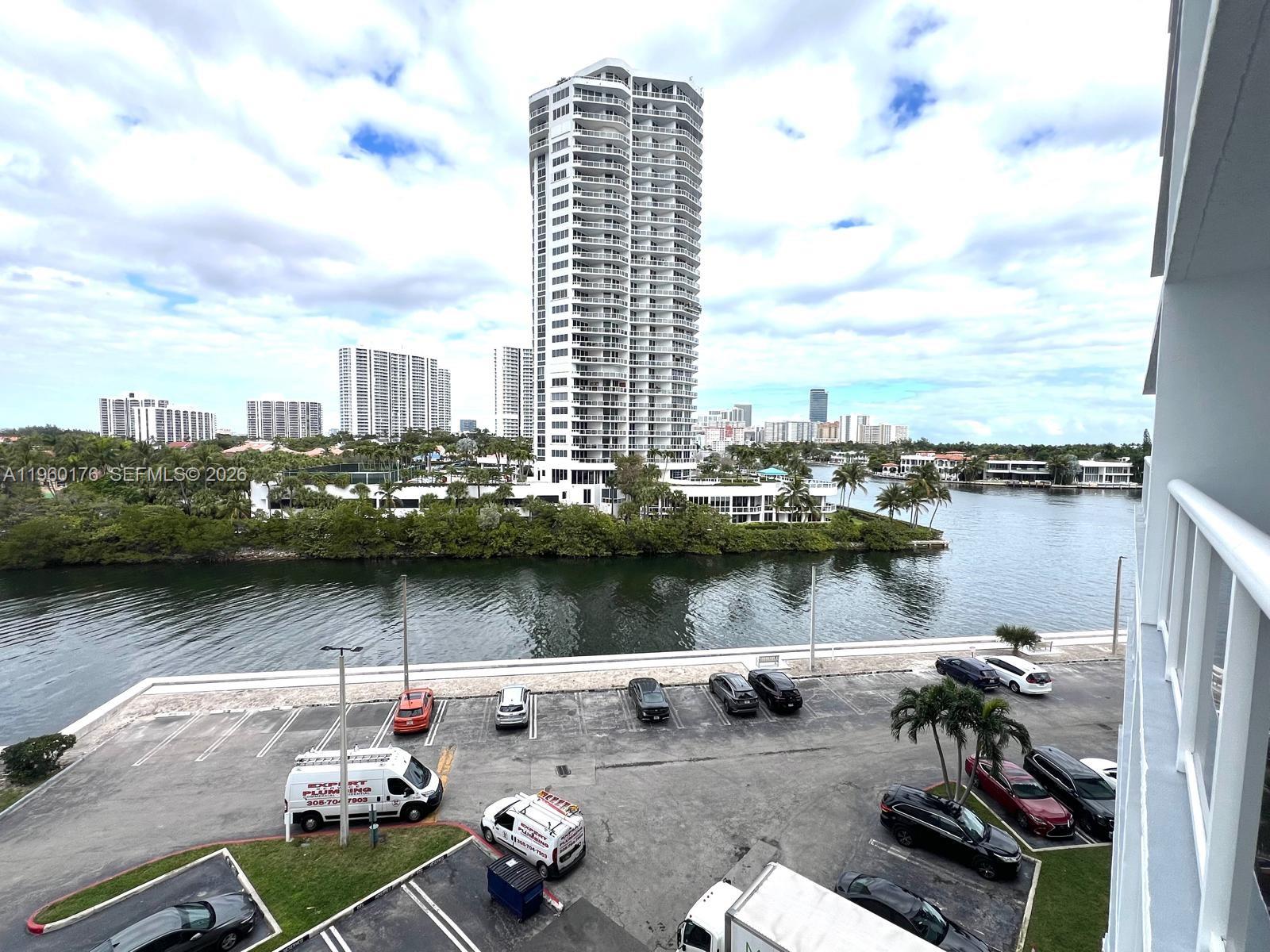 WATERVIEW CONDO - Residential Lease