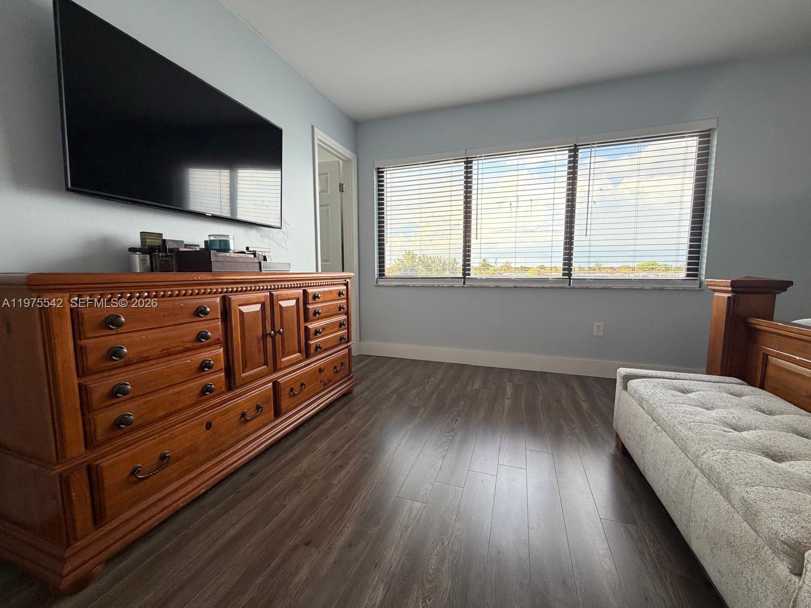 LAGO GRANDE SEVEN-B CONDO - Residential Lease