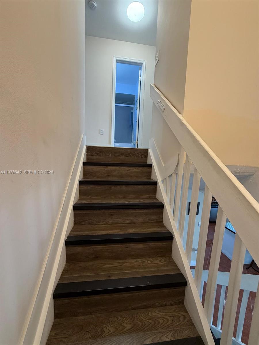 LAGO GRANDE SEVEN-B CONDO - Residential Lease