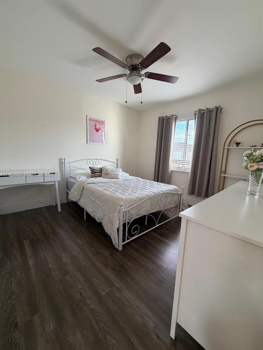 LAGO GRANDE SEVEN-B CONDO - Residential Lease