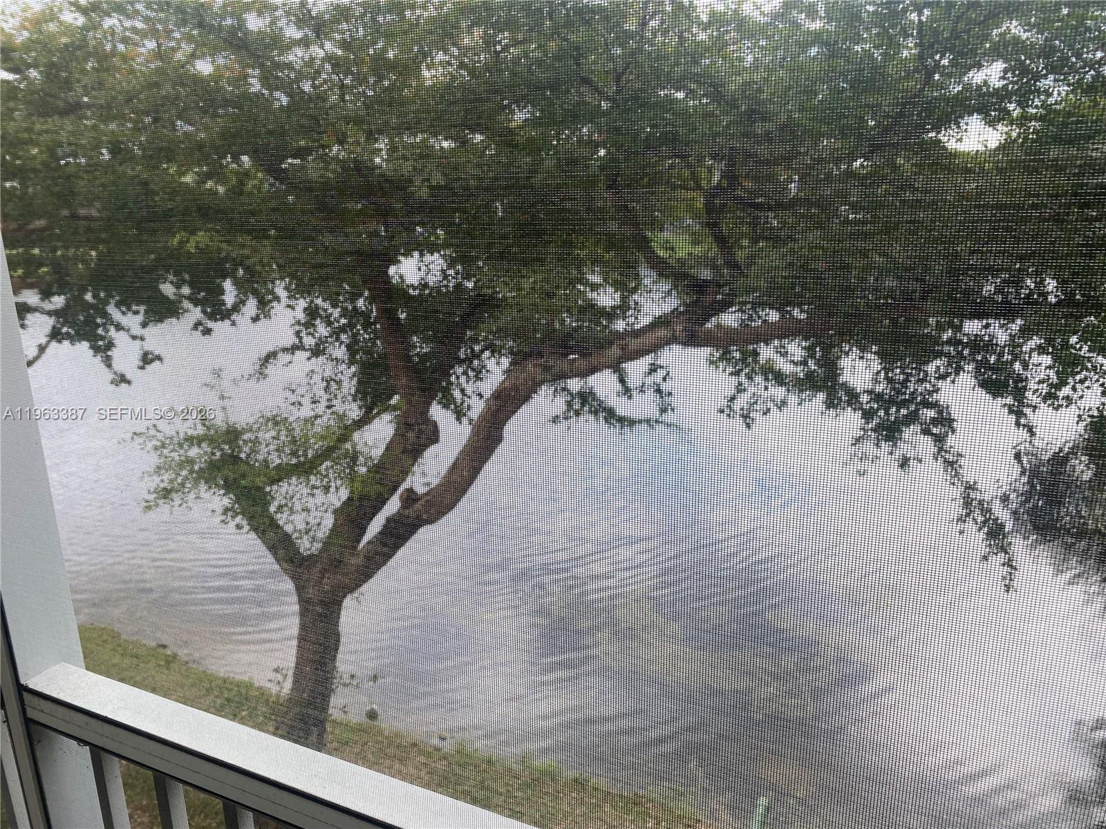 WELDON CONDOMINIUM E - Residential