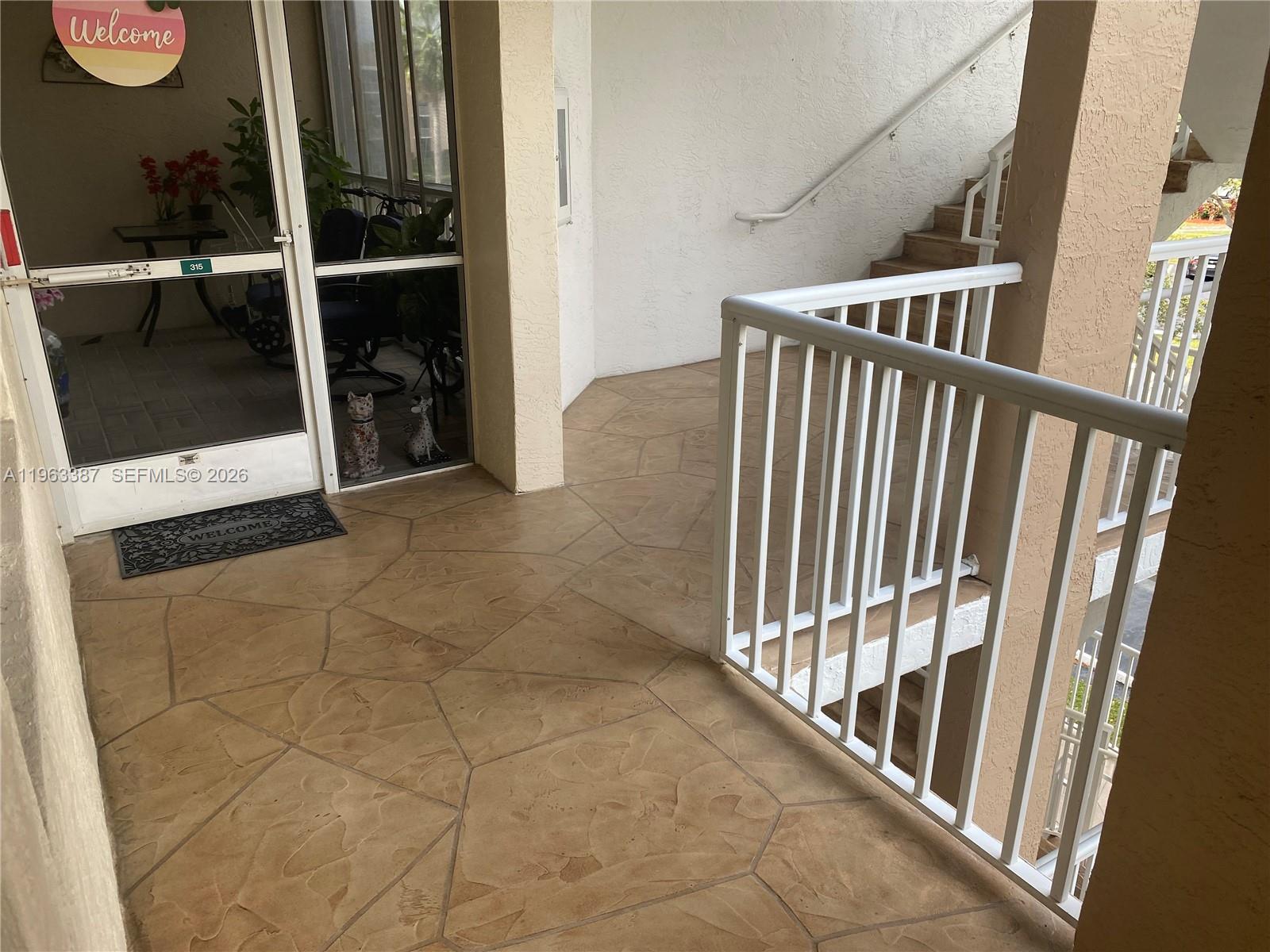 WELDON CONDOMINIUM E - Residential