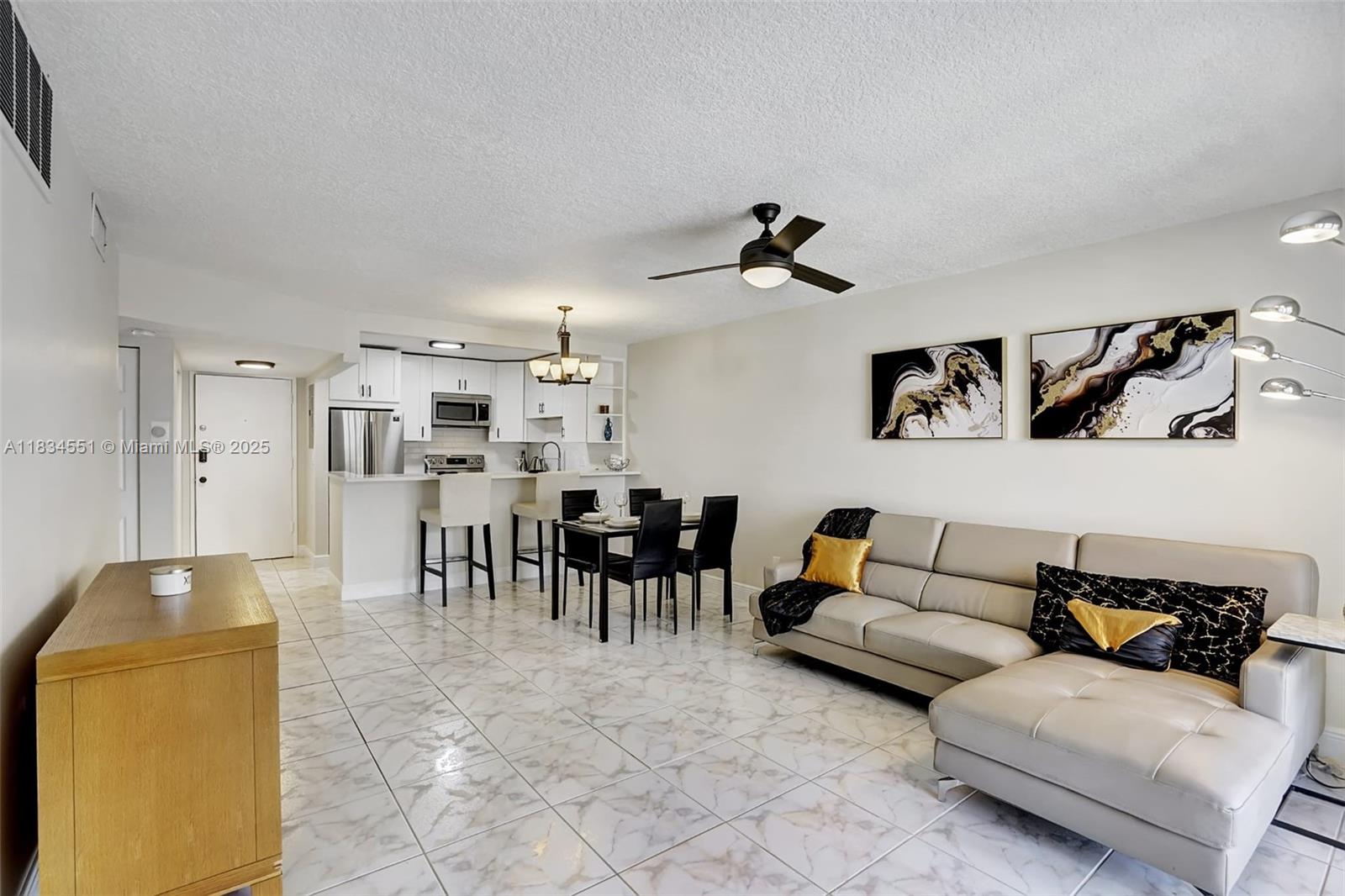 253 S Cypress Rd 218