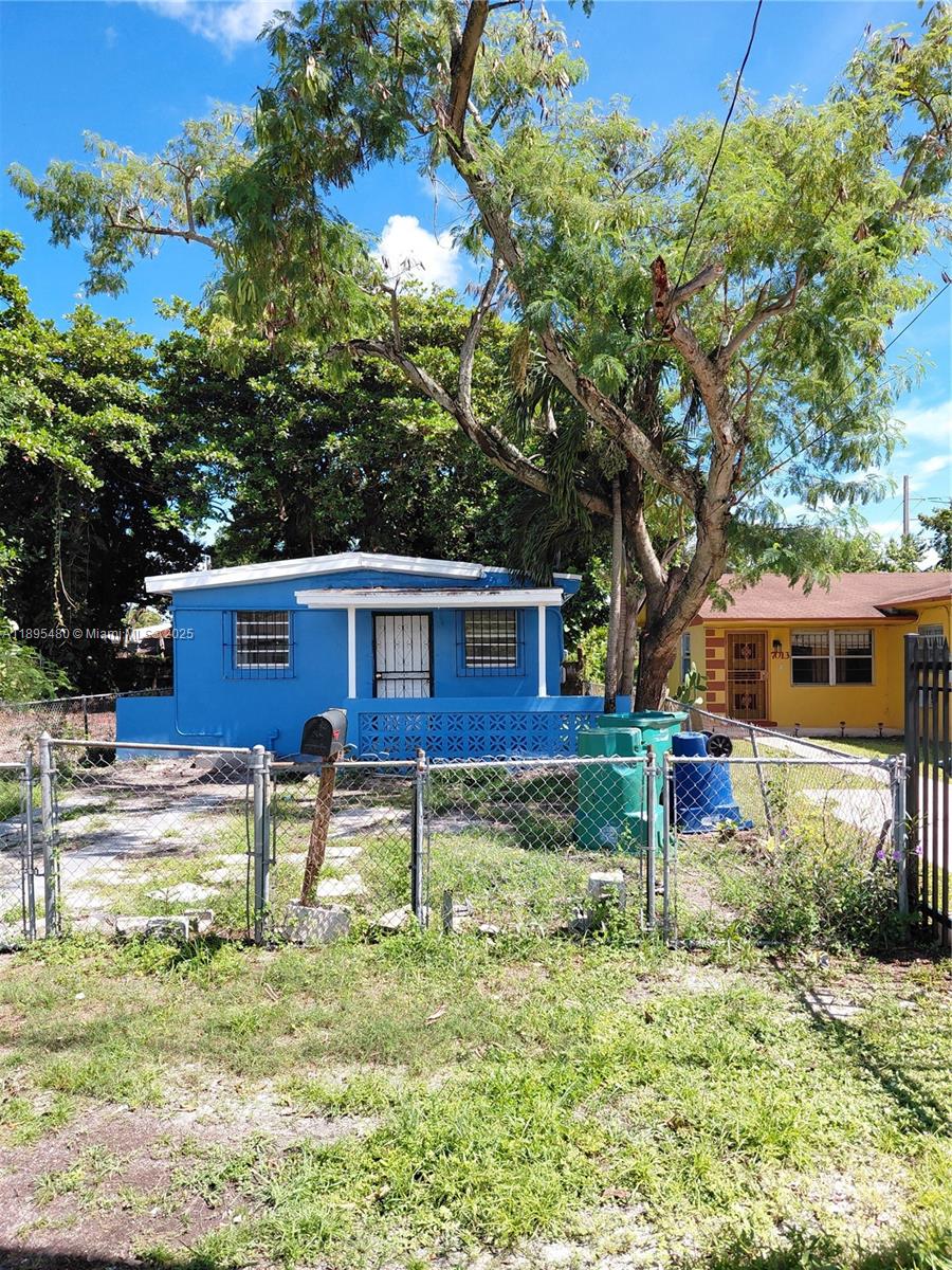 PARA VILLA HEIGHTS - Residential Lease